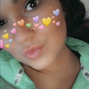 Meet your Posher, Kelly